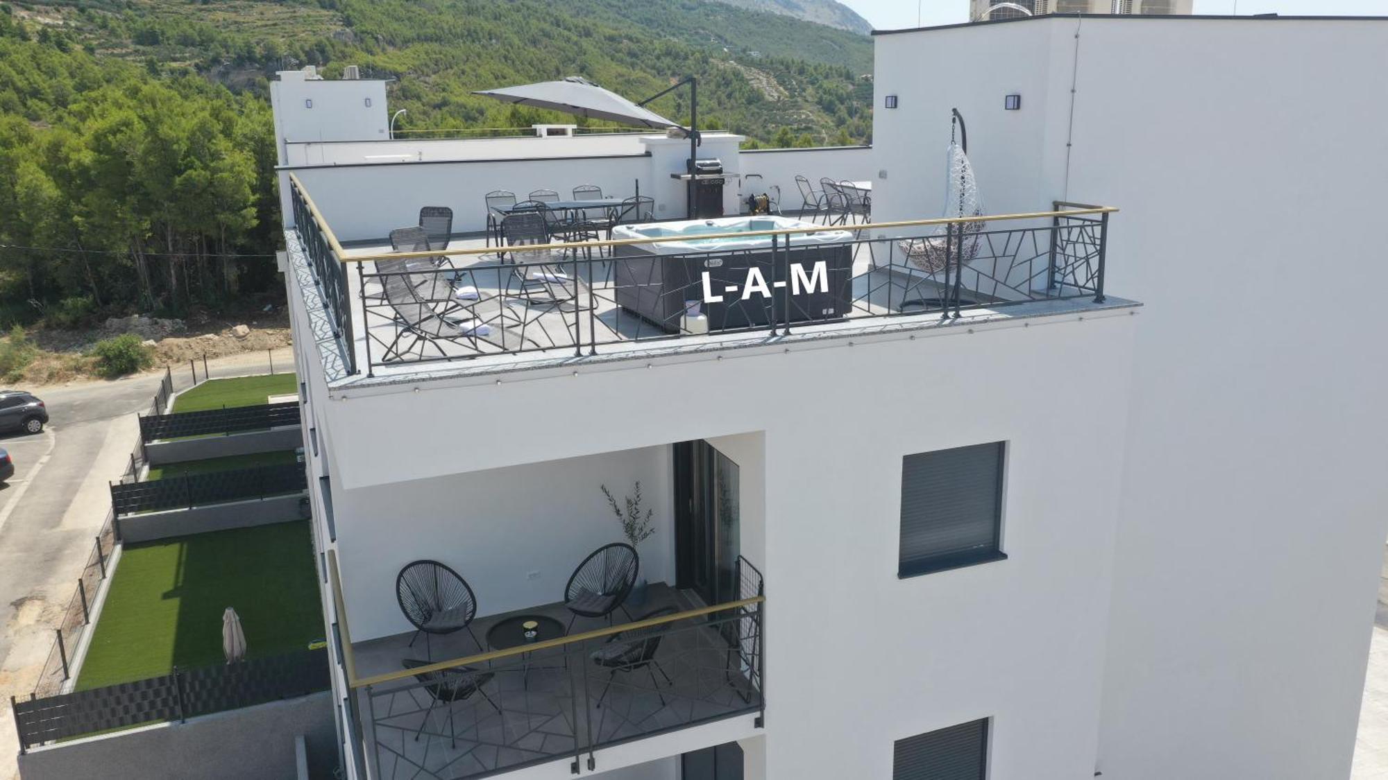 Apartments L-A-M Podstrana Esterno foto